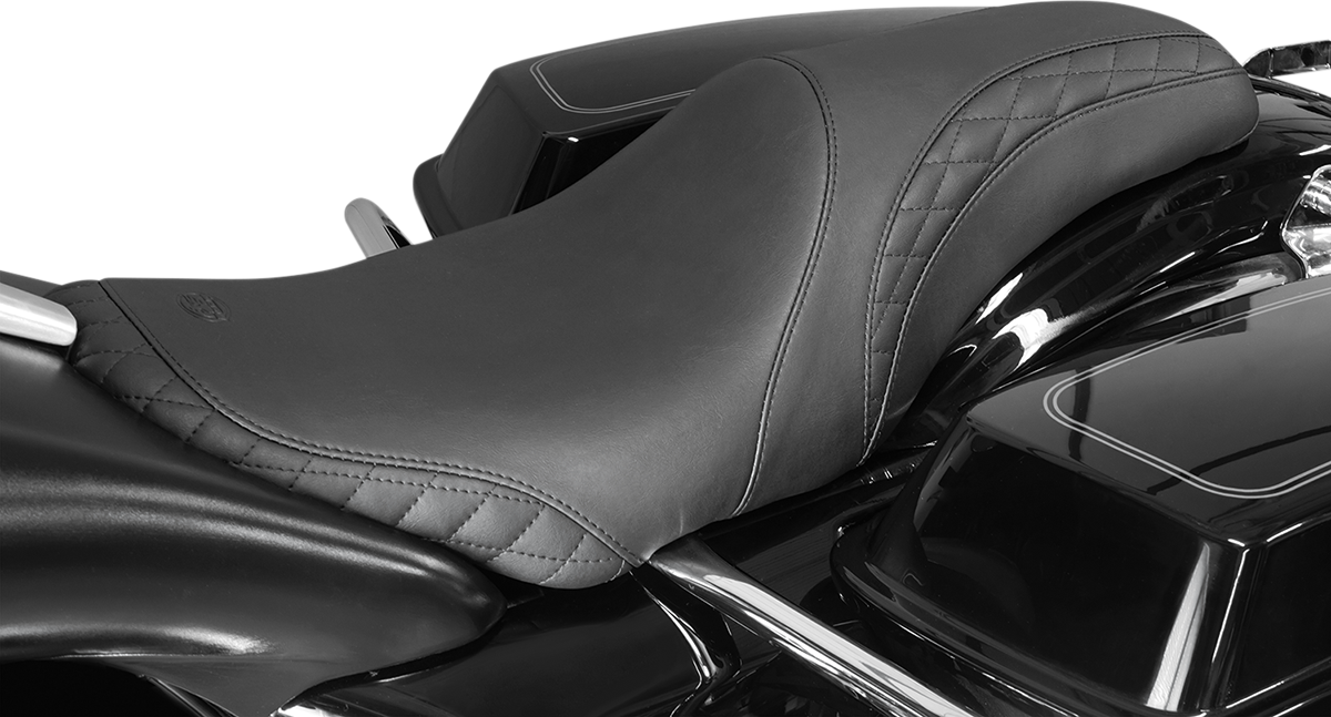 Seat - Tripper Fastback™ - Stitched W/ Small Diamond-Stitched Inlays - Black - FL '08-'25