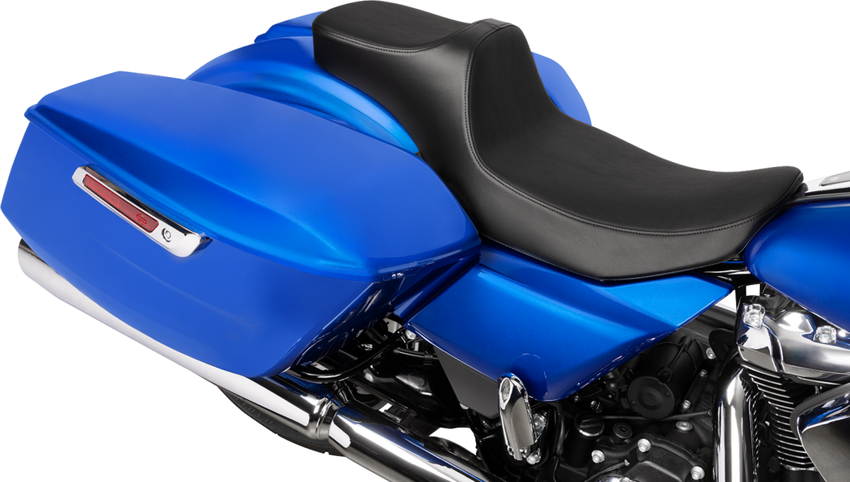 Extended Reach Predator III Seat - Smooth - Vinyl - FLH/FLT '23-'24
