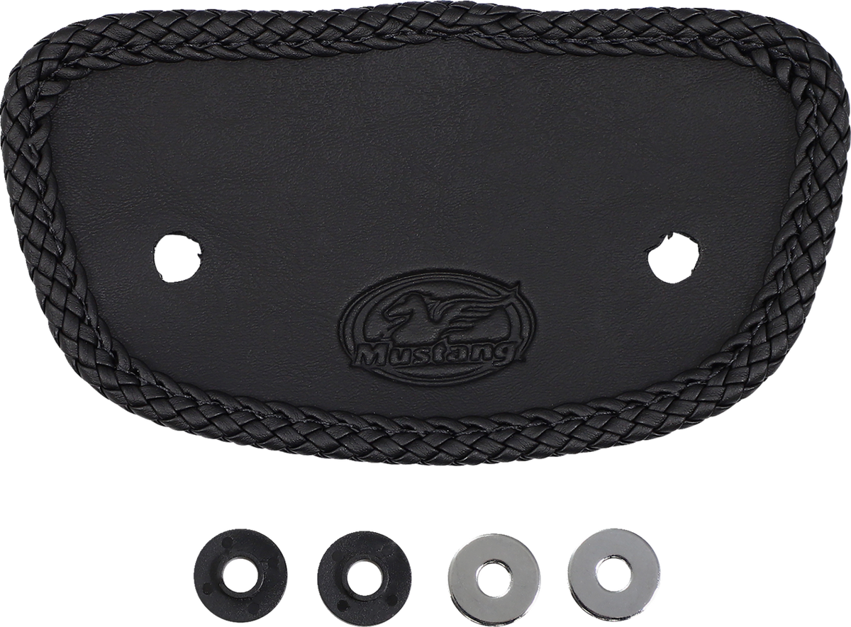 Wide Solo Seat - With Backrest - Black - Studded W/ Concho - FLH/FLT '08-'25