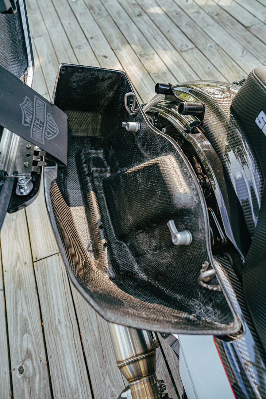 Saddlebag Bottoms - Carbon Gloss - FL '24-'25