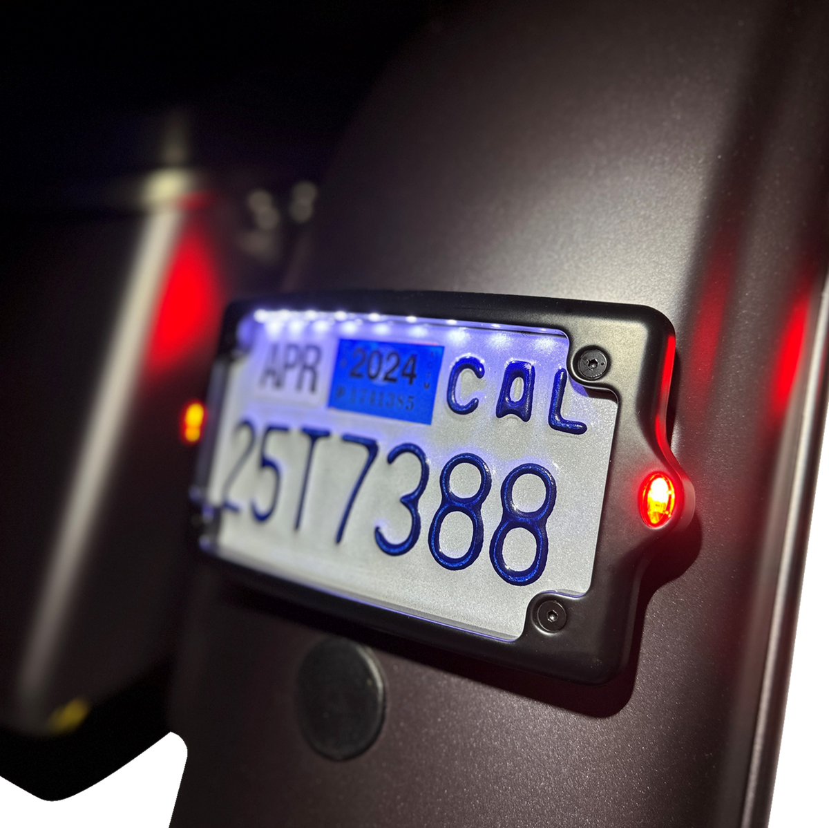 License Plate Kit - Amber/Red/White - Black