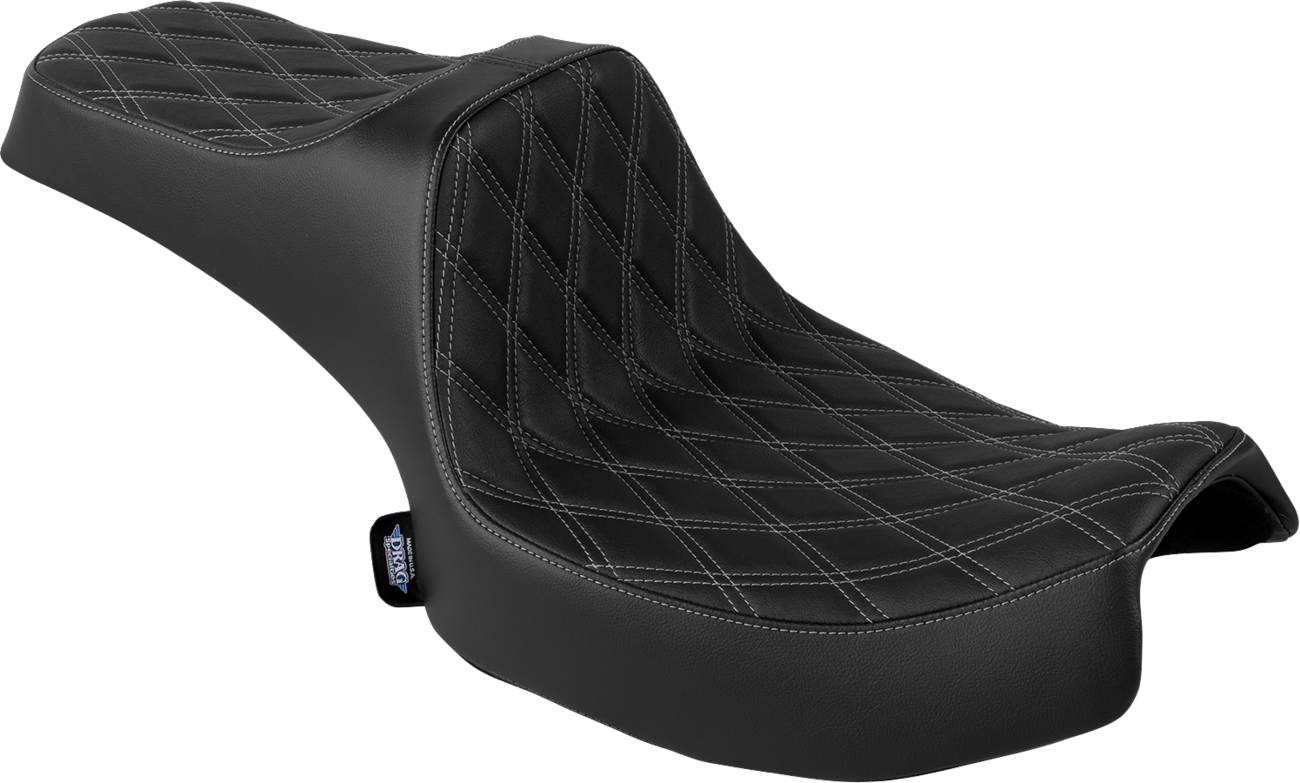 Predator III 2-Up Seat - Vinyl - Double Diamond - Silver Stitch - Chieftain '25/Challenger '20-'25
