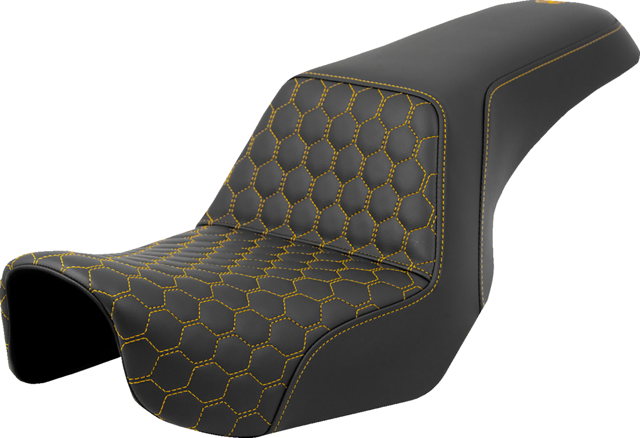 Step-Up Seat - Honeycomb - Gold Stitching - Dyna '06-'17