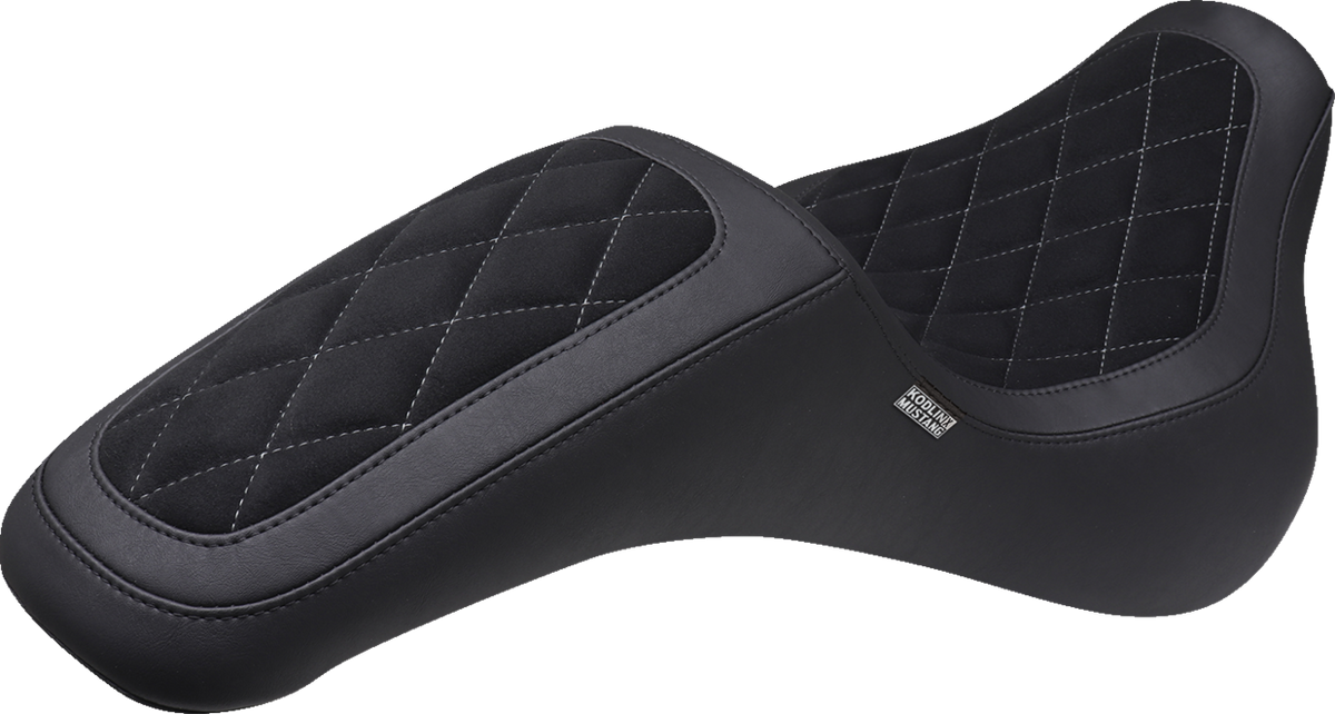 Signature Series Fastback™ - Vinyl/Alcantara® - Diamond Stitch W/ Gun Metal Thread - FX '18-'25