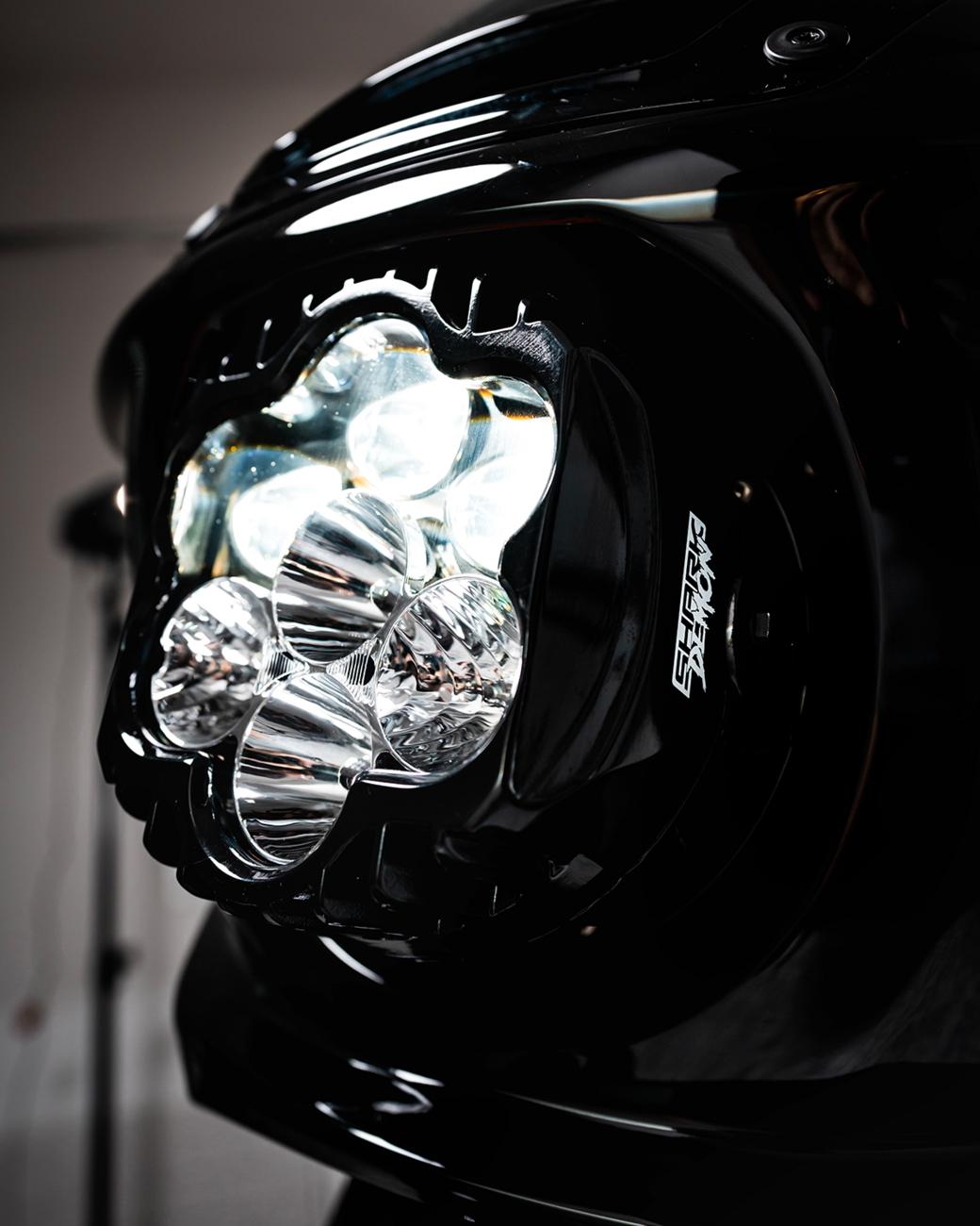 Shark Demon® 2 Headlight - Low Rider ST