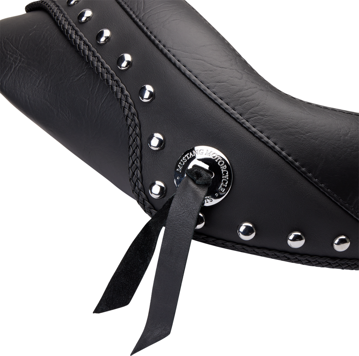 Wide Solo Seat - With Backrest - Black - Studded W/ Concho - XL '04-'21