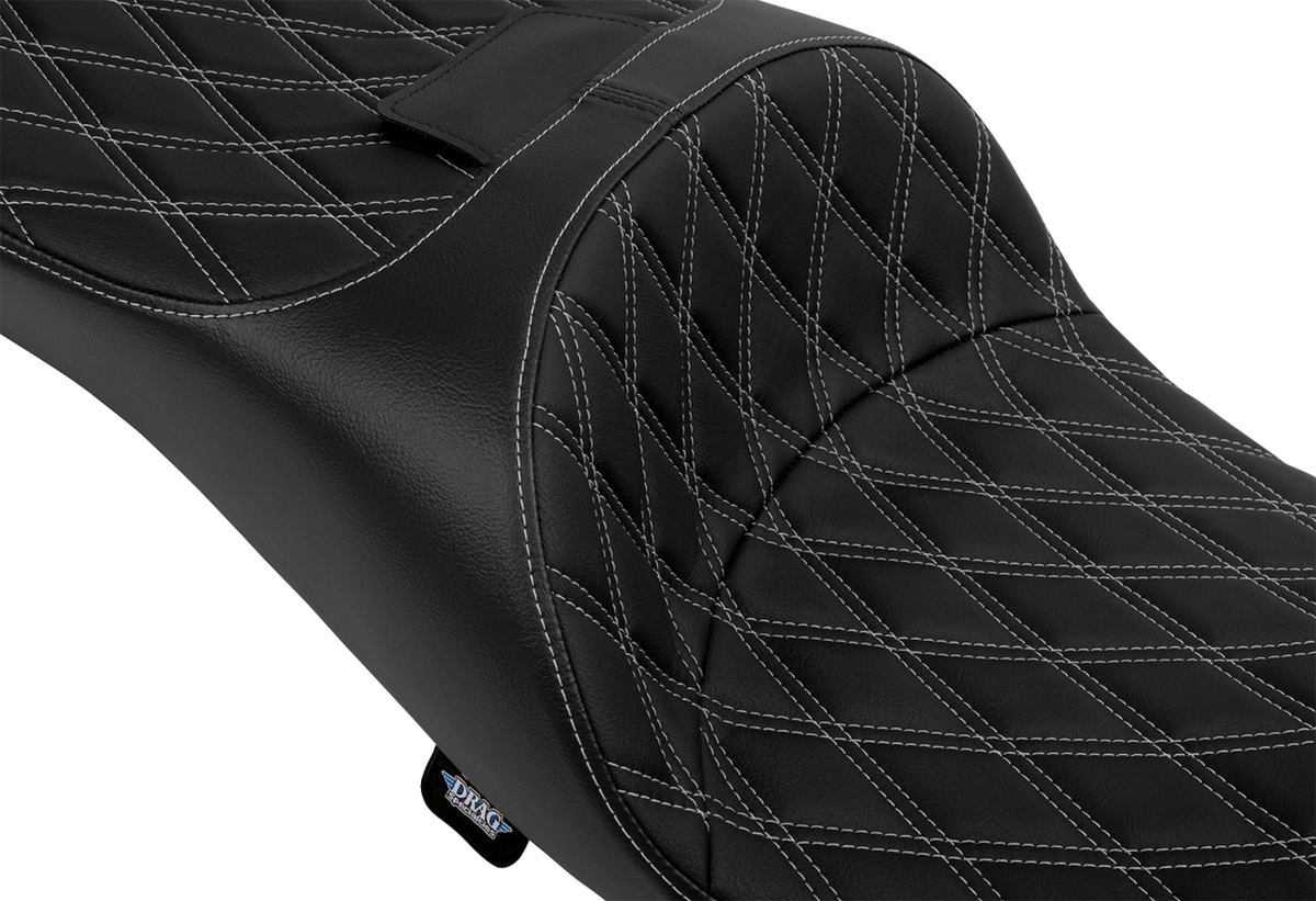 Extended Reach Freedom Seat - Vinyl - Double Diamond - Silver Stitch - FLT/FLH '09-'25