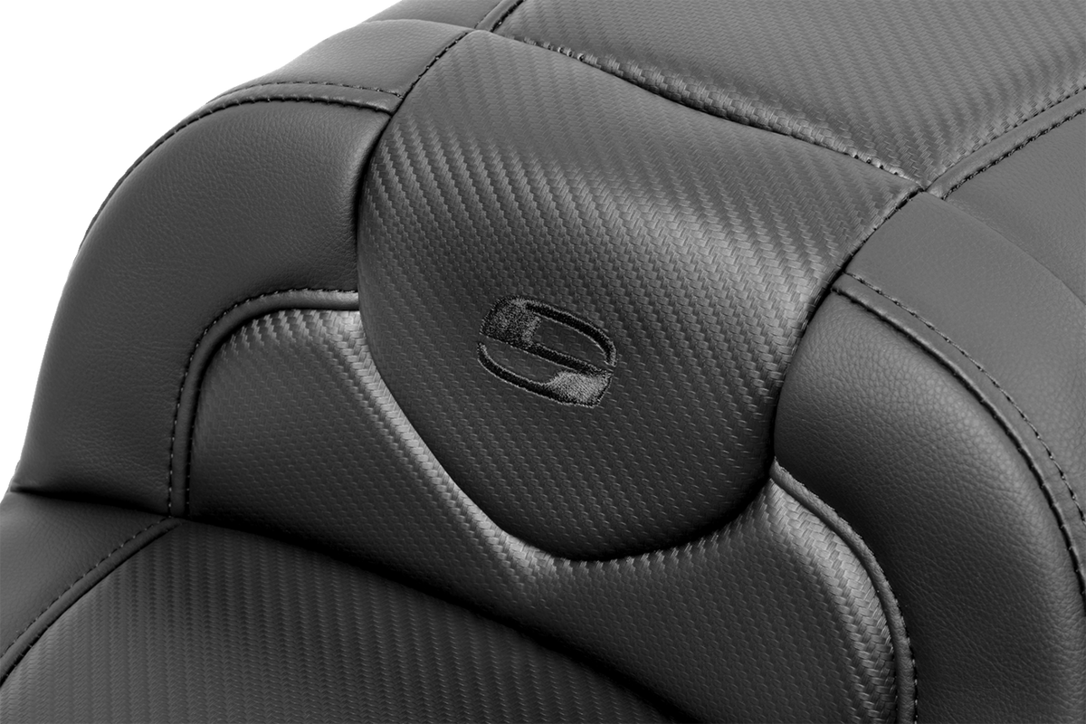 Roadsofa™ Extended Reach Seat - With Backrest - Carbon Fiber - FLTR/FLHX '23-'24