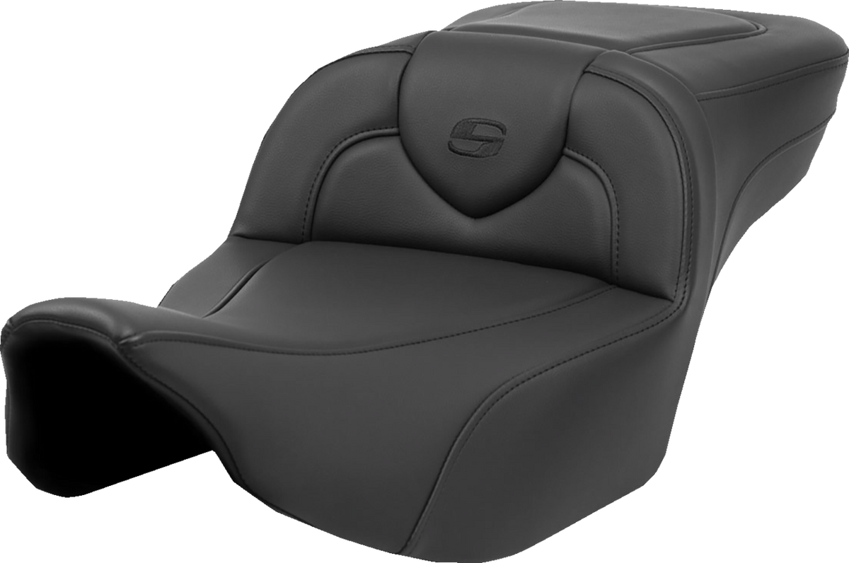 Heated RoadSofa™ Seat - Extended Reach - Smooth - W/O Backrest - FLT/FLH ’23-‘24