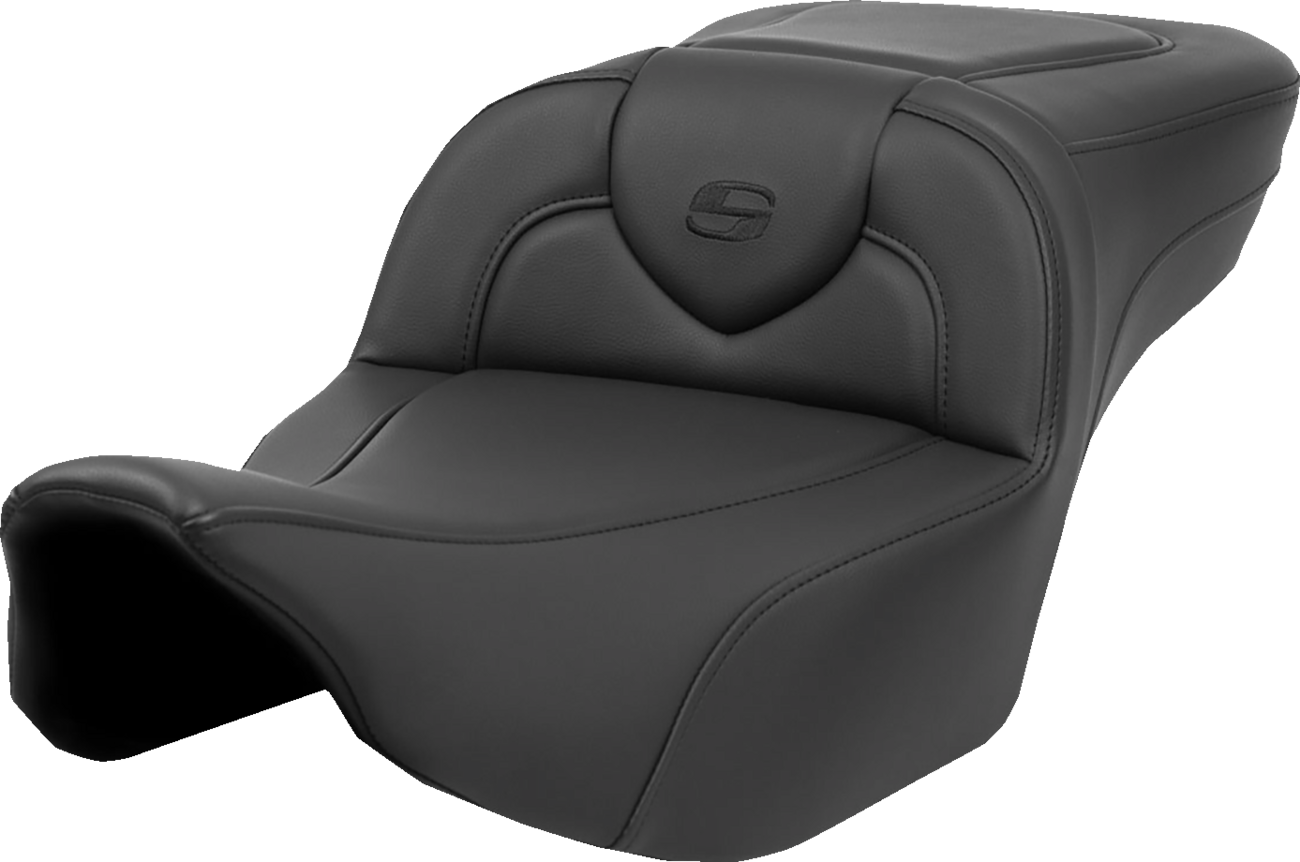 Heated RoadSofa™ Seat - Extended Reach - Smooth - W/O Backrest - FLT/FLH ’23-‘24