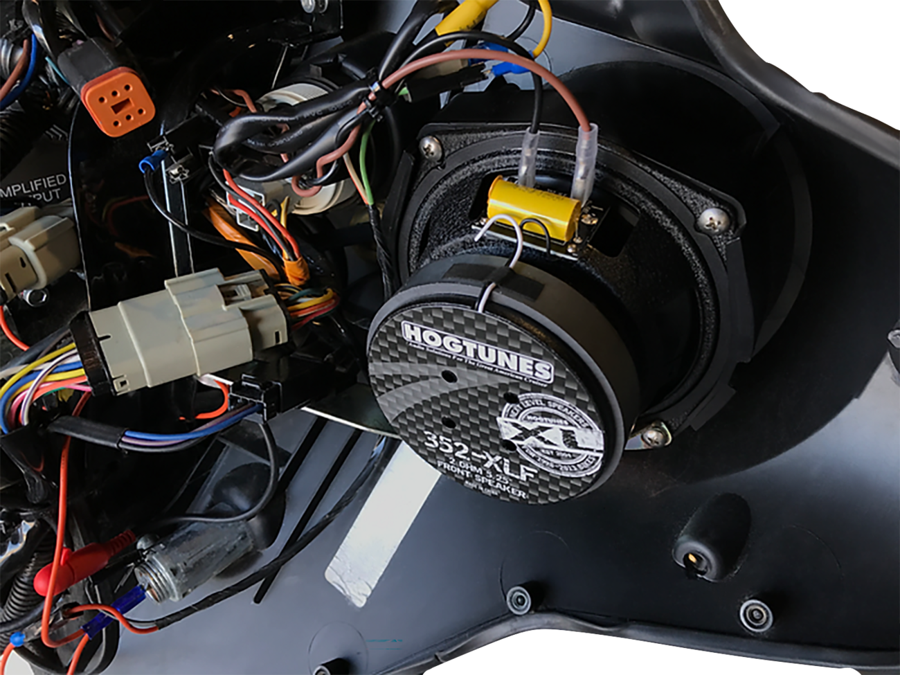 425 W Dual Amp/ 6 XL Speaker Kit - Harley Davidson