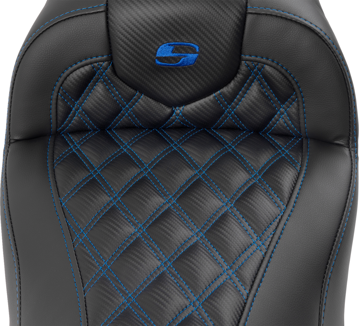 RoadSofa™ Seat - With Backrest - Carbon Fiber - Lattice Stitch - Blue Stitch - FLTR/FLHX '23-'24