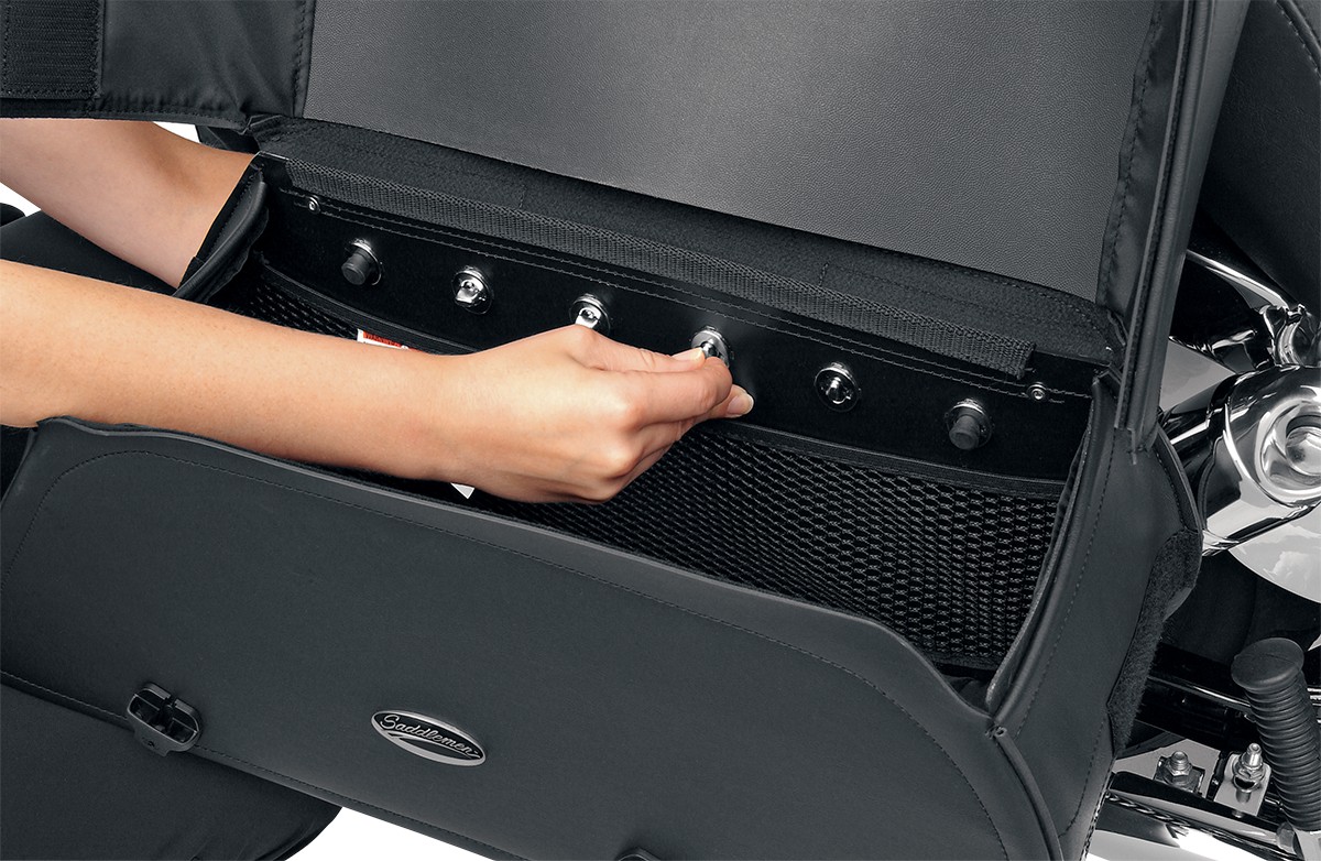 Cruis'n™ Slant Face Pouch Saddlebags