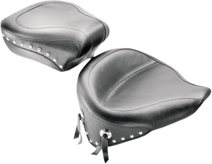 Wide Studded Solo Seat - FLST '08-'17