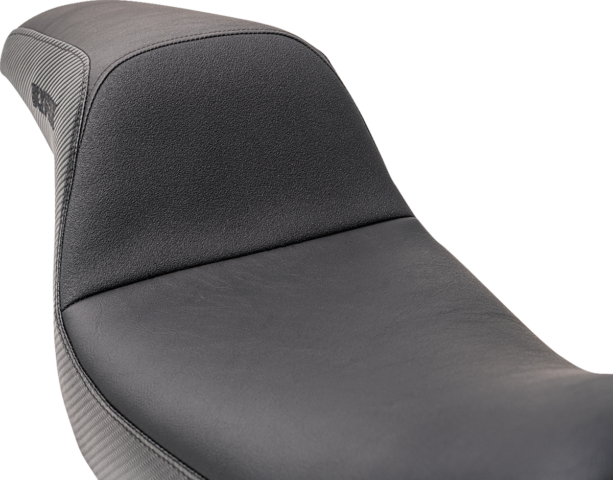 Drifter Seat - Black Logo - Black Vinyl W/ Slipstop - Carbon Fiber - Dyna '96-'03