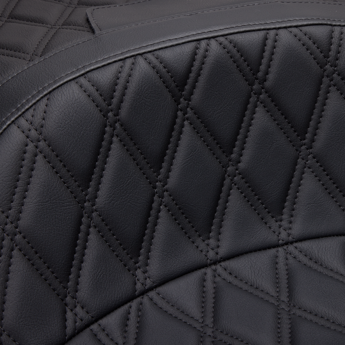 Freedom Seat - Vinyl - Double Diamond Black Stitch - FLH '97-'07