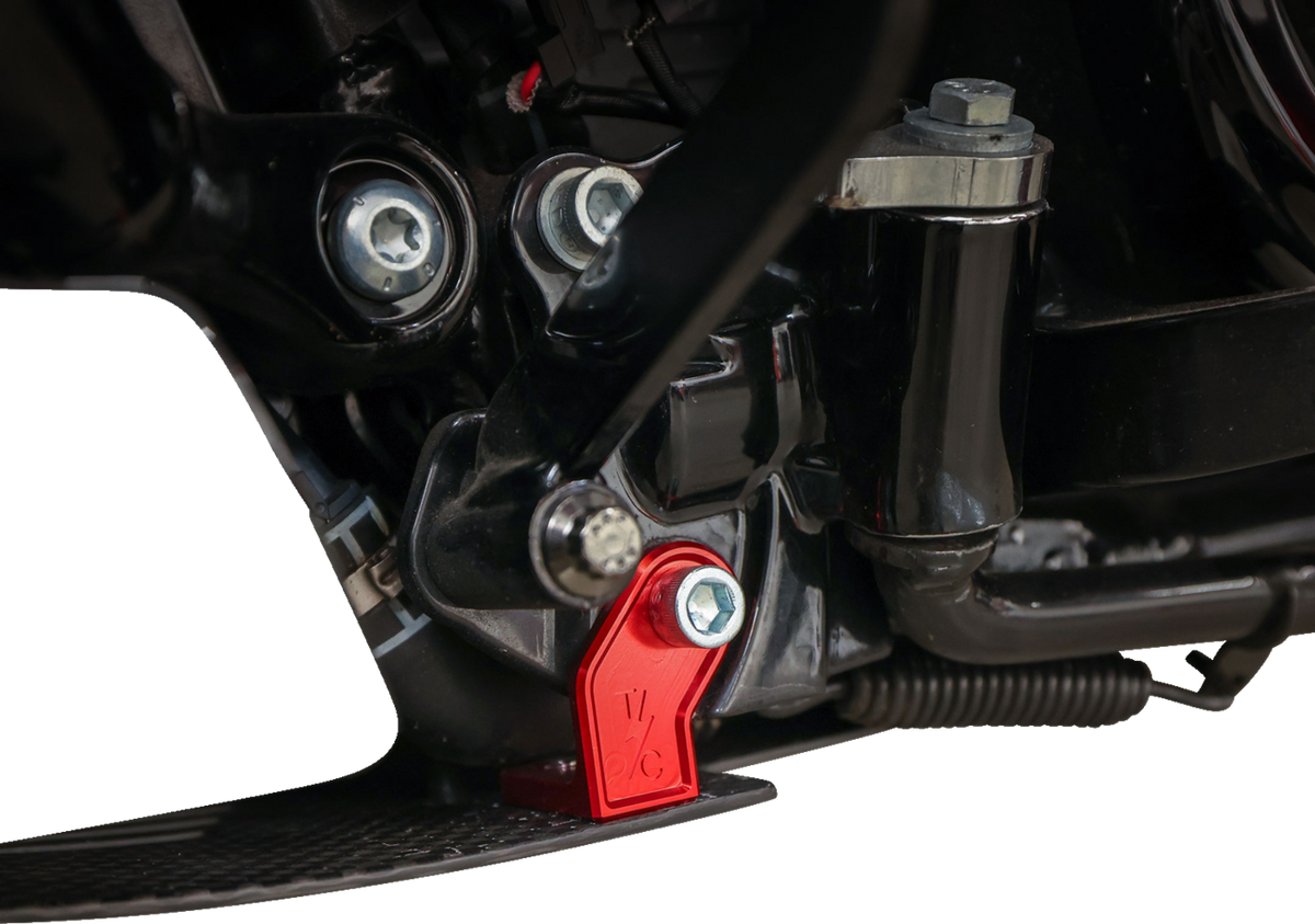 Skid Plate - Carbon Fiber/Gloss - With Red Brackets - FLHX/FLTRX