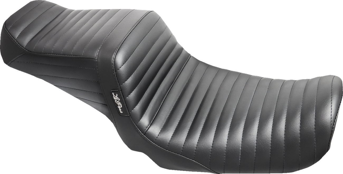 Tailwhip Seat - Pleated - Black - FXD '04-'05