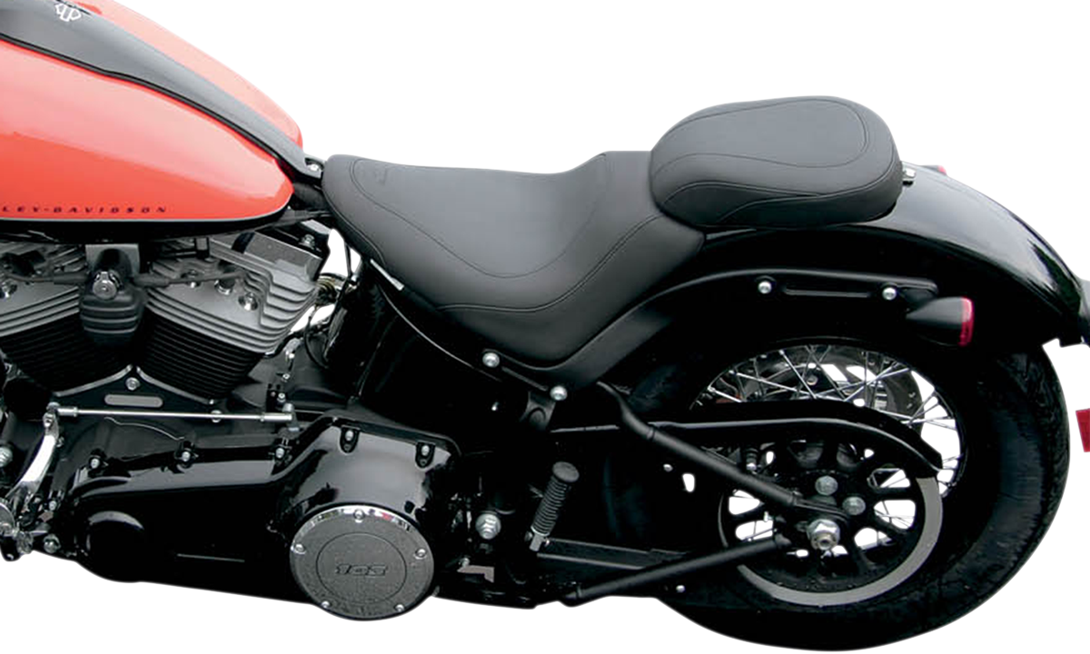 Seat - Wide Tripper™ Solo - Without Backrest - Smooth - Black