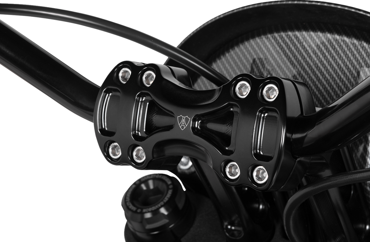 Method Kickback Handlebar Riser - 7" - Black