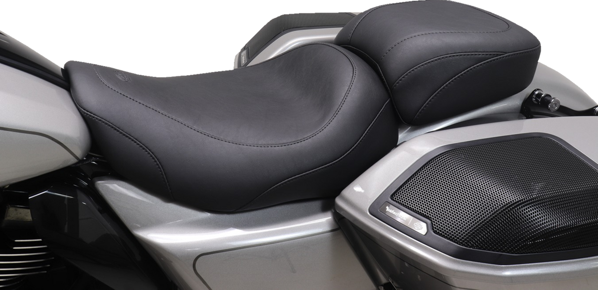 Wide Tripper™ Solo Seat - No Backrest Receiver - Black Stitch - FLT/FLH '23-'26