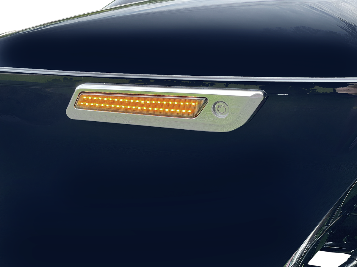 Latch Light - Saddlebag - Dual Color - Smoke - Chrome