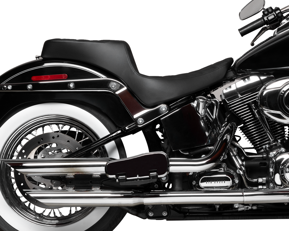Performance Predator 2-Up Seat - Vinyl - Double Diamond - Black Thread - FL '00-'17