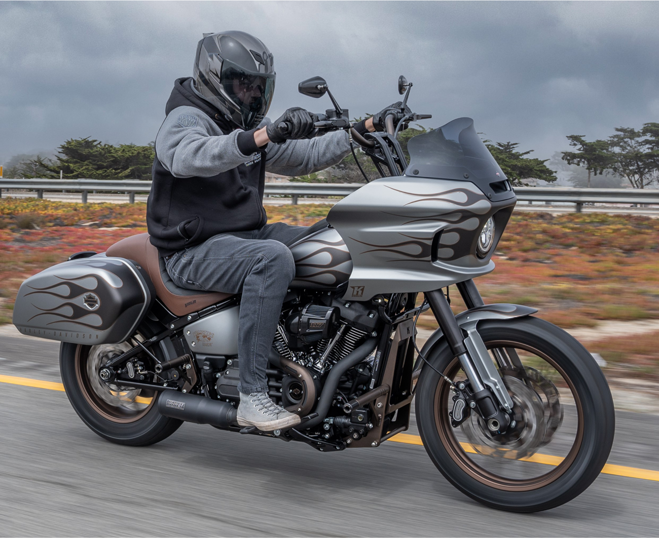 Fastback Risers - 10" - Black
