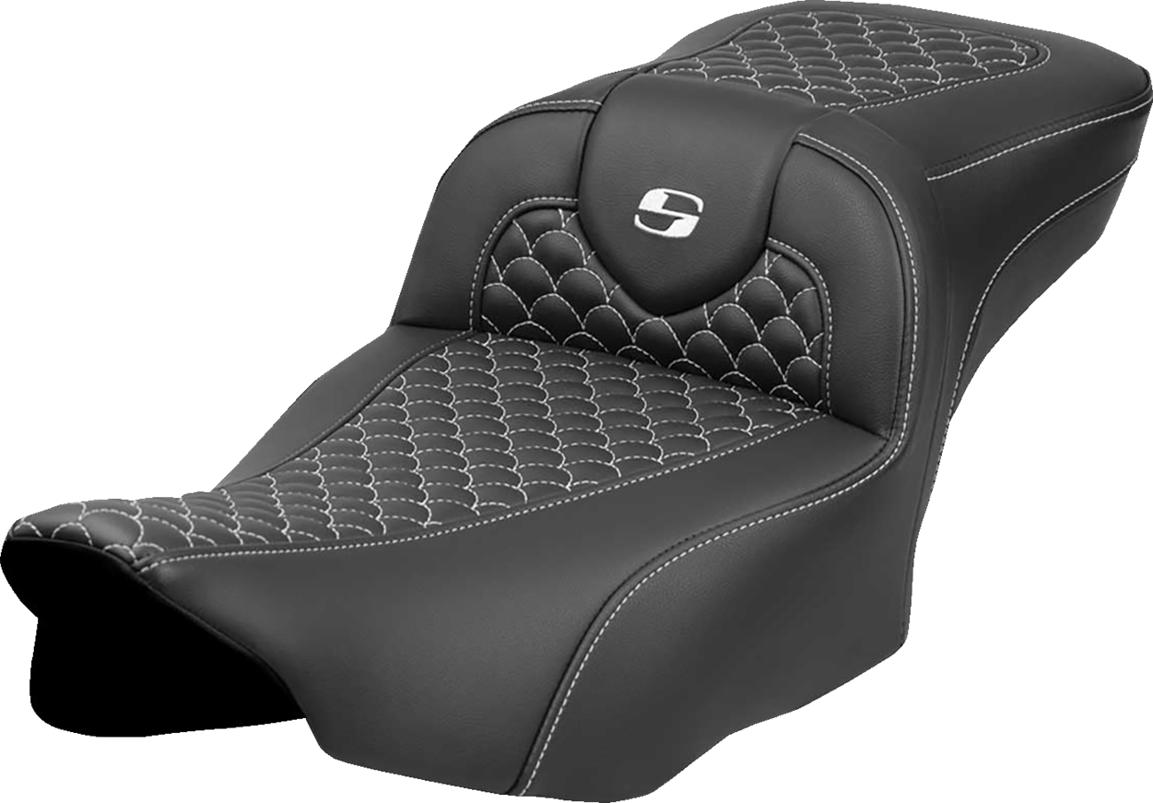 Roadsofa™ Extended Reach Seat - Dragon Scale Stitch - White Stitch - W/O Backrest - FLT/FLH '23-'24
