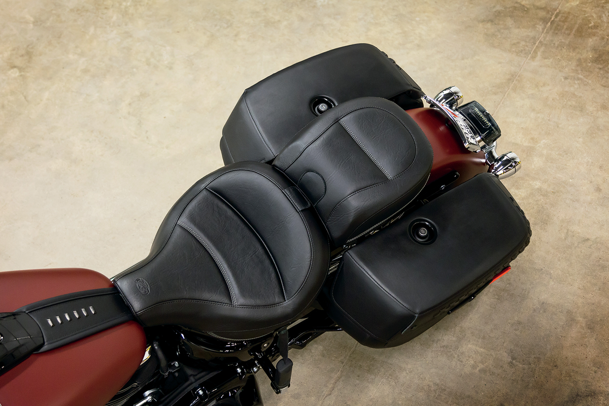 Max Profile Solo Touring Seat - With Driver Backrest - Black - Original - FLHC/FLDE