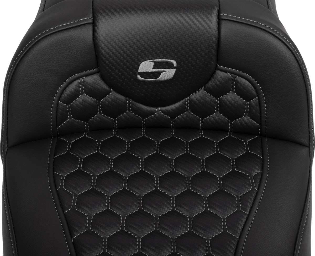 Roadsofa™ Extended Reach Seat - With Backrest - Honeycomb - Dark Gray Stitch - FLTR/FLHX '23-'24