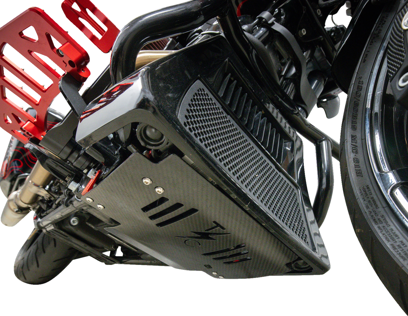 Skid Plate - Carbon Fiber/Gloss - With Red Brackets - FLHX/FLTRX