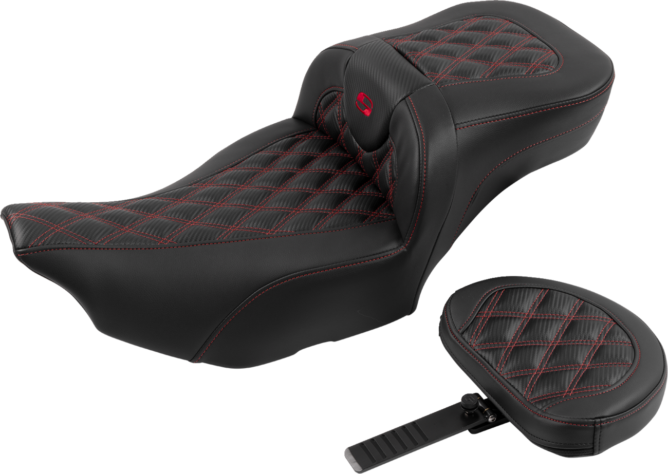 Roadsofa™ Extended Reach Seat - With Backrest - Lattice Stitch - Red Stitch - FLTR/FLHX '23-'24
