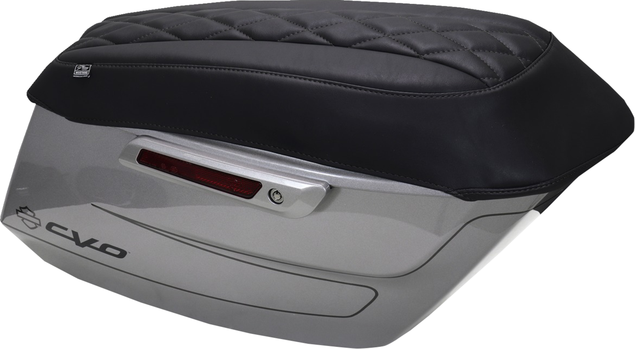Deluxe Diamond Saddlebag Lid Covers