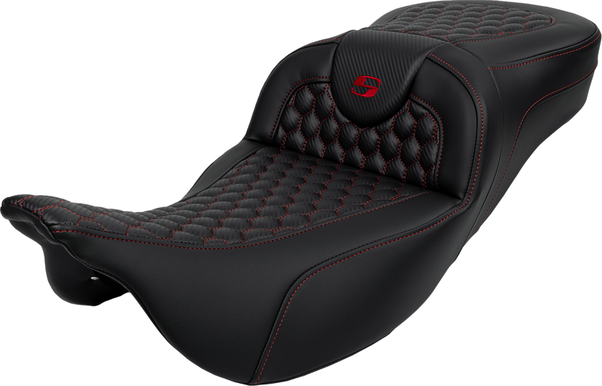RoadSofa™ Seat - Honeycomb - Red Stitch - Extended Reach - Without Backrest - FLH/FLT '08-'24
