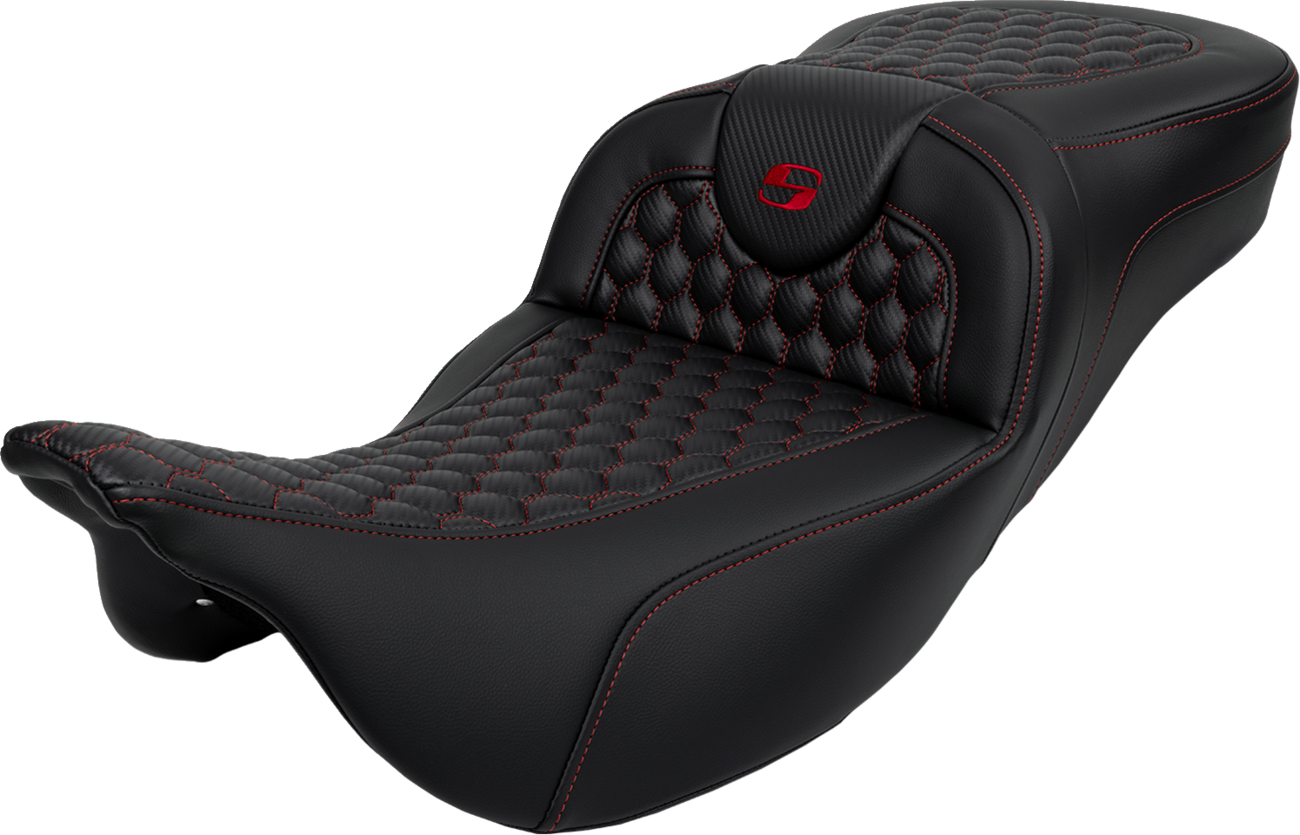 RoadSofa™ Seat - Honeycomb - Red Stitch - Extended Reach - Without Backrest - FLH/FLT '08-'24