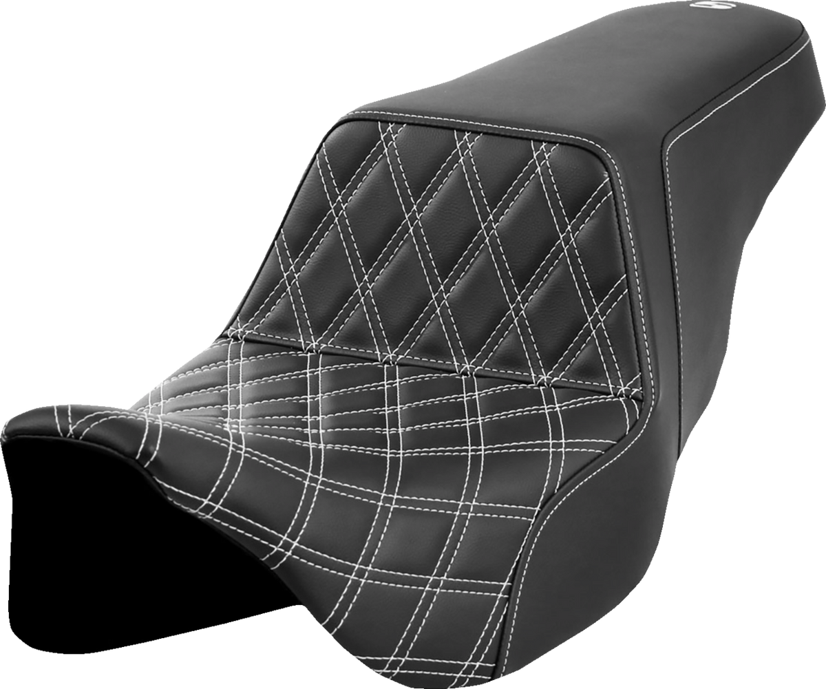 Step-Up Seat - Front Lattice Stitch - White Stitch - FLH/FLT '08-'23