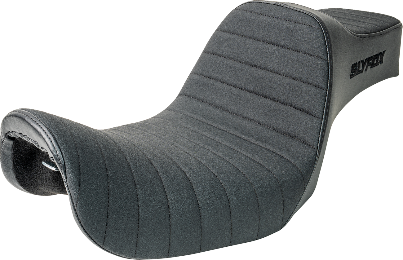 Highnoon Seat - Vinyl - Classic Stitch - Black Logo - FXD '96-'03