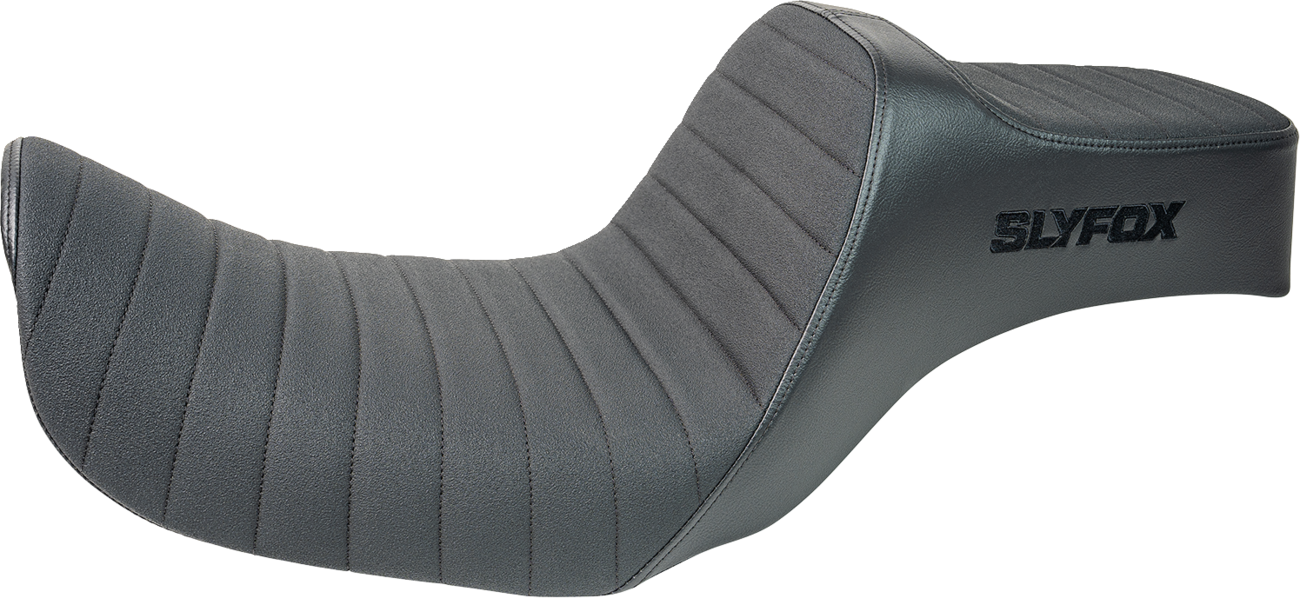 High Noon Seat - Vinyl - Classic Stitch - Black Logo - Dyna '06-'17