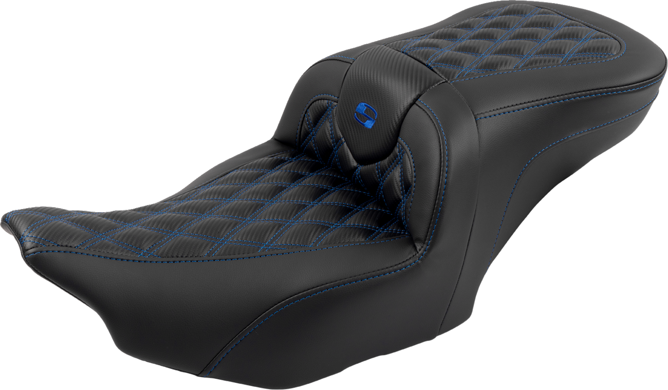 RoadSofa™ Seat - With Backrest - Carbon Fiber - Lattice Stitch - Blue Stitch - FLTR/FLHX '23-'24