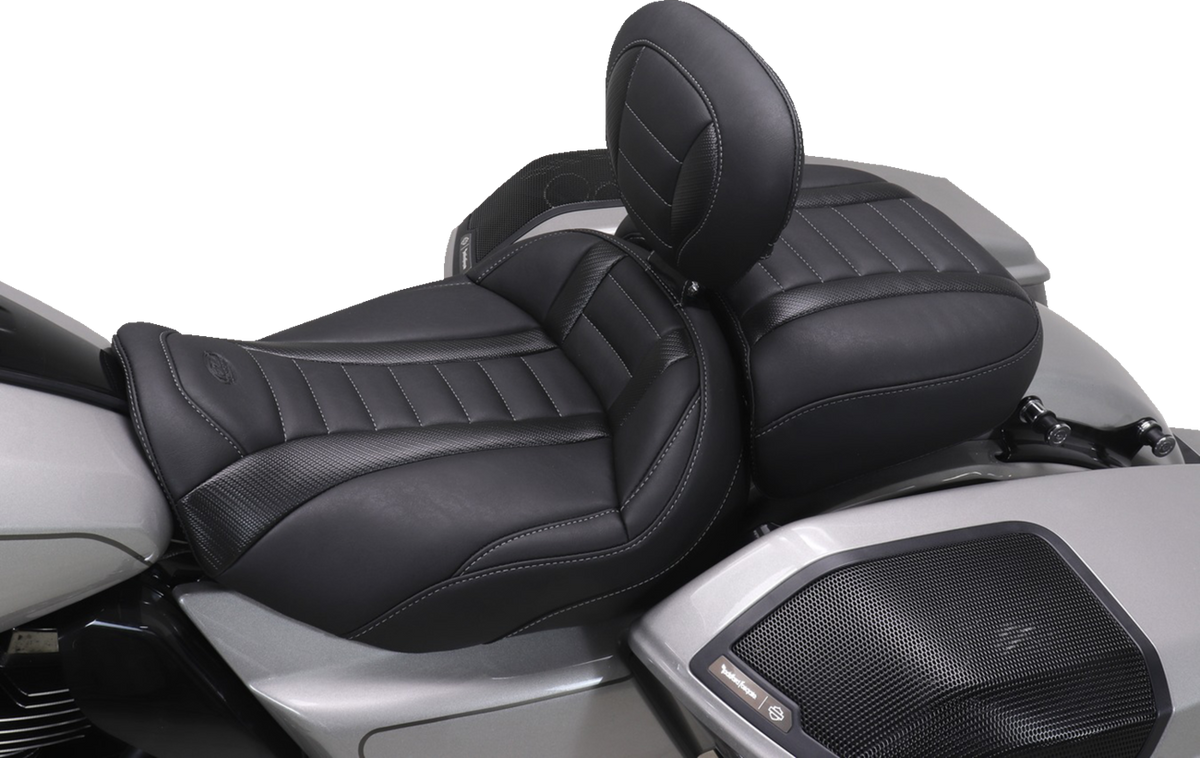 Wide Deluxe Touring Passenger Seat