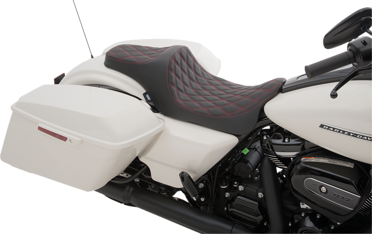 Predator III Seat - Double Diamond - Red Stitched - FL '08-'23
