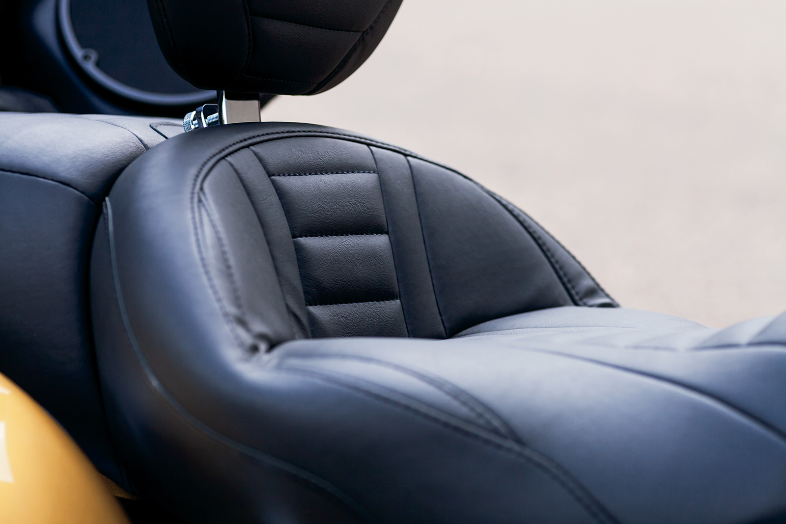 Deluxe Touring Seat - FL '08-'25