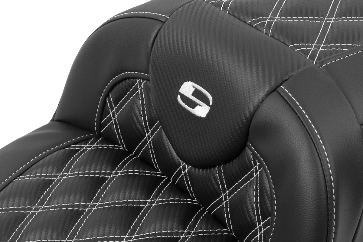 Roadsofa™ Extended Reach Seat - With Backrest - Lattice Stitch - White Stitch - FLTR/FLHX '23-'24