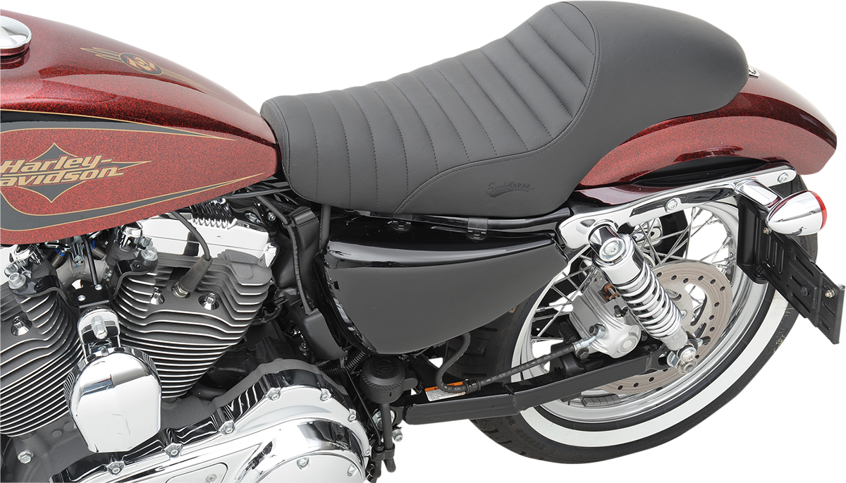 Americano Tuck And Roll Seat - XLR