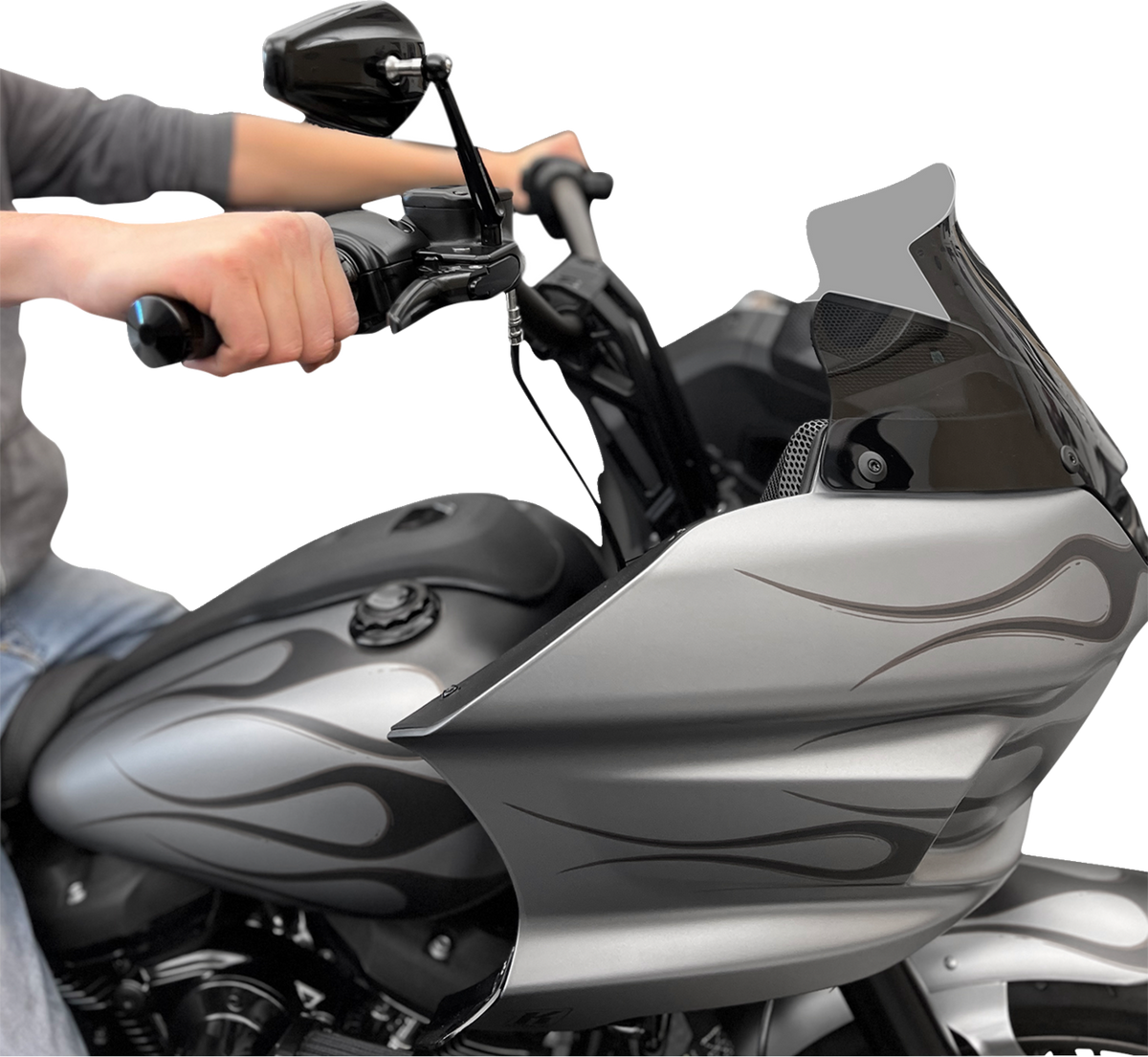 Fastback Risers - 8" - Black