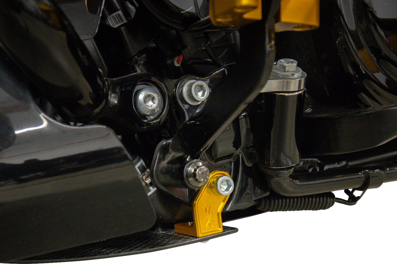 Skid Plate - Carbon Fiber/Forged - With Gold Brackets - FLHX/FLTRX