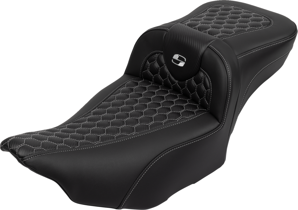 Roadsofa™ Extended Reach Seat - With Backrest - Honeycomb - Silver Stitch - FLTR/FLHX '23-'24