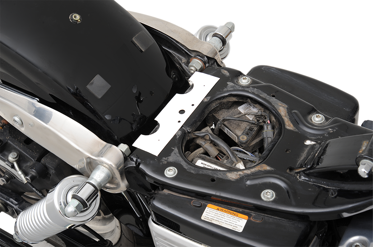 Solo Seat Spring Mount - FXD '96-'17