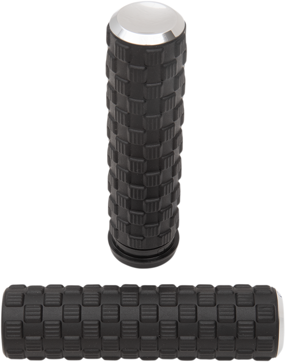 Air Trax Grips - TBW - Chrome